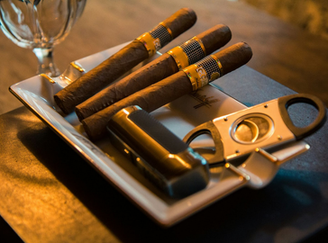 Leveling Up: Best Cigar Picks for the Experienced Smoker