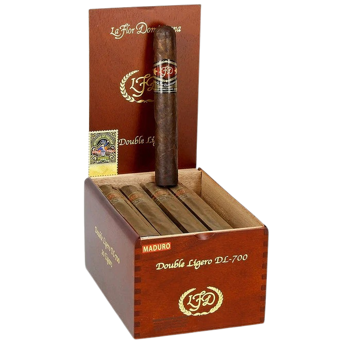 La Flor Dominicana Double Ligero- 700 Maduro